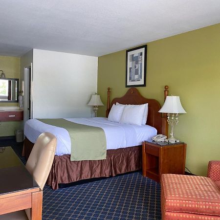 Royal Inn Richmond Hill- Savannah I-95 Εξωτερικό φωτογραφία